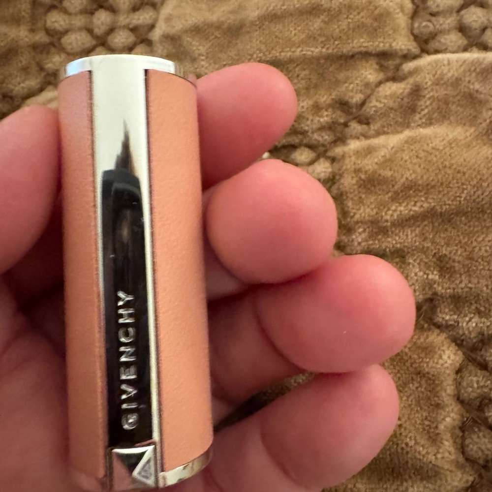Givenchy Rose Perfecto Lip Balm